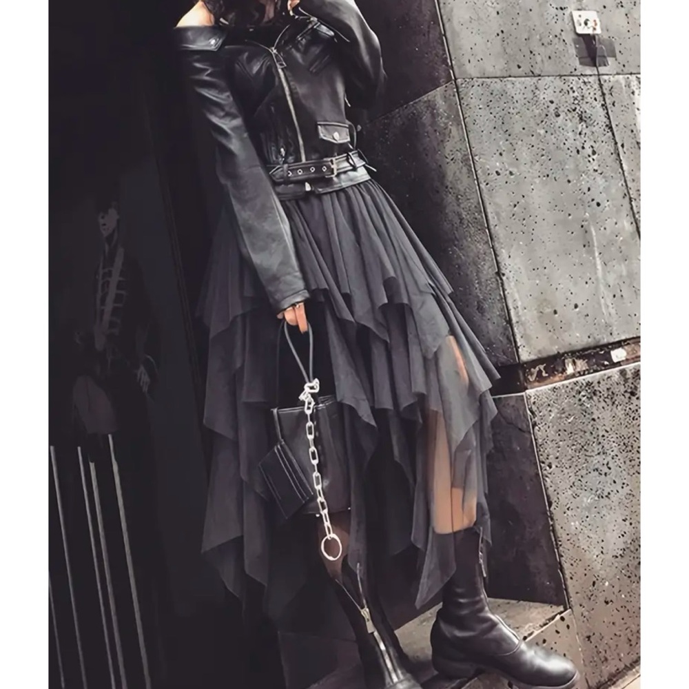 ❤️ NEW! Black Tulle Layered Boho x Goth Ballet Skirt - Picture 8 of 9